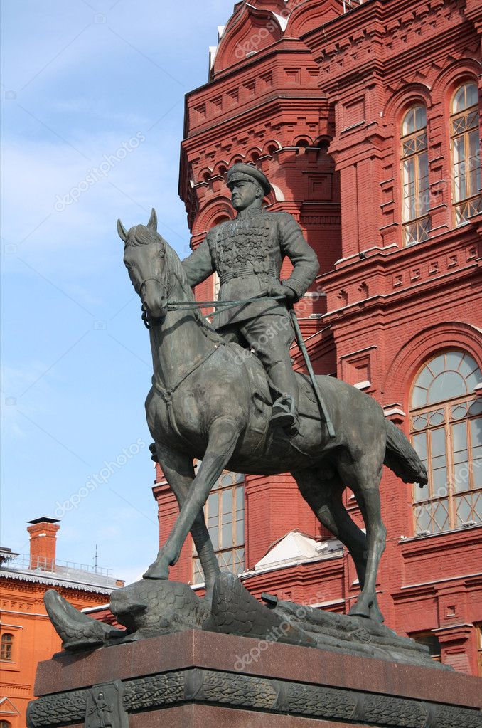 depositphotos_12561366-stock-photo-marshal-zhukovs-statue.jpg