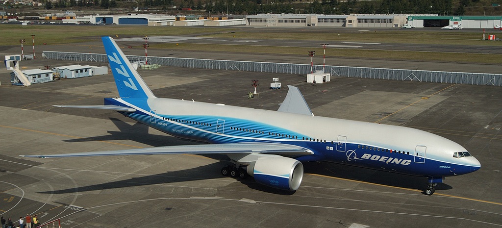 Boeing-777-240LR.jpg