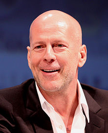220px-Bruce_Willis_by_Gage_Skidmore_2.jpg