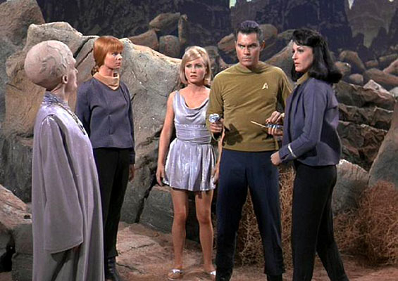 the-cage-star-trek-season-1-pilot.jpg