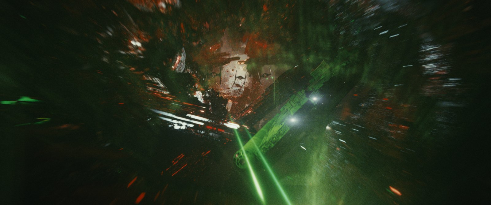 TLJ Trailer (12).jpg