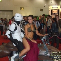 Slave Leia auf der Celebration Europe