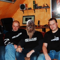 "George Lucas raped my Childhood"-Shirts

v.l.n.r.: Nomi, Horatio, Sparkiller, Laubi