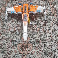 Poe Damerons X-Wing Fighter