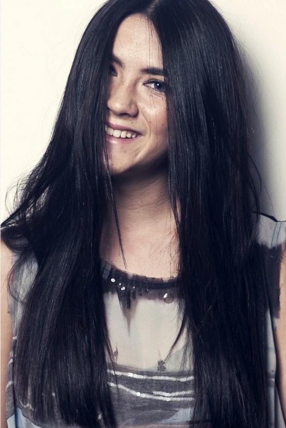 Aktuelles Bild von Isabelle Fuhrman. Ich könnte mir sie jetzt gleich als Sith in den neuen SW-Filmen vorstellen. Nö, die Hexe war ja schon im ersten Teil von "Hunger Games".