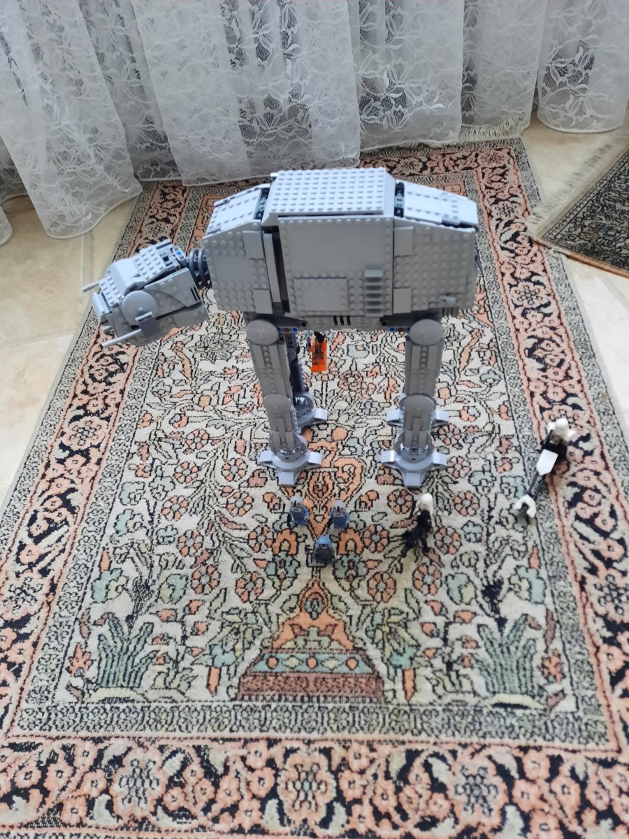 AT-AT