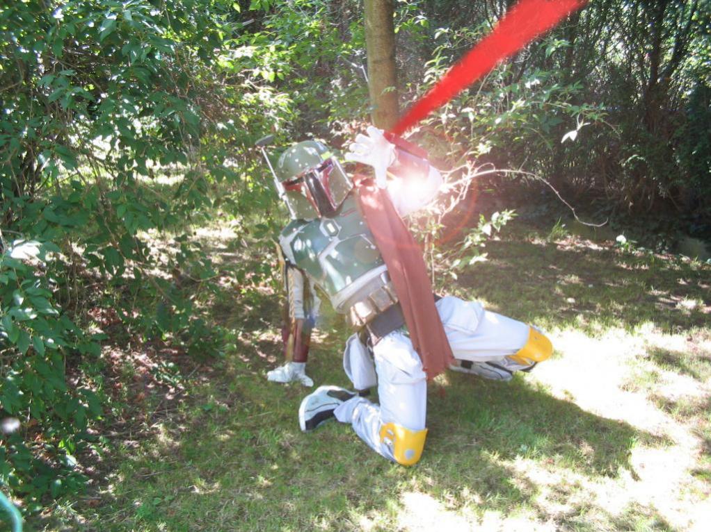 Boba Fett getroffen aber noch nicht tot ...