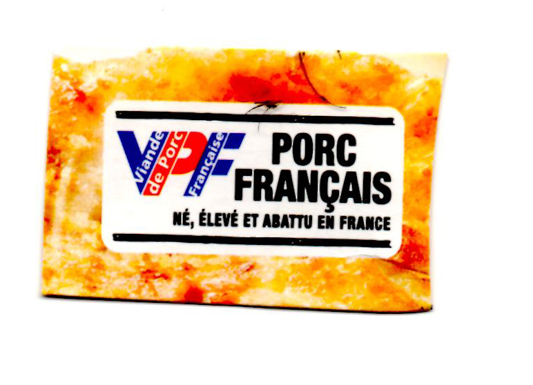 "Französisches Schwein -geboren, gezüchtet und geschlachtet in Frankreich". LOL, der Spruch ist so unfreiwillig komisch. Geschmeckt hat es trotzdem mit bleu blanc rouge.