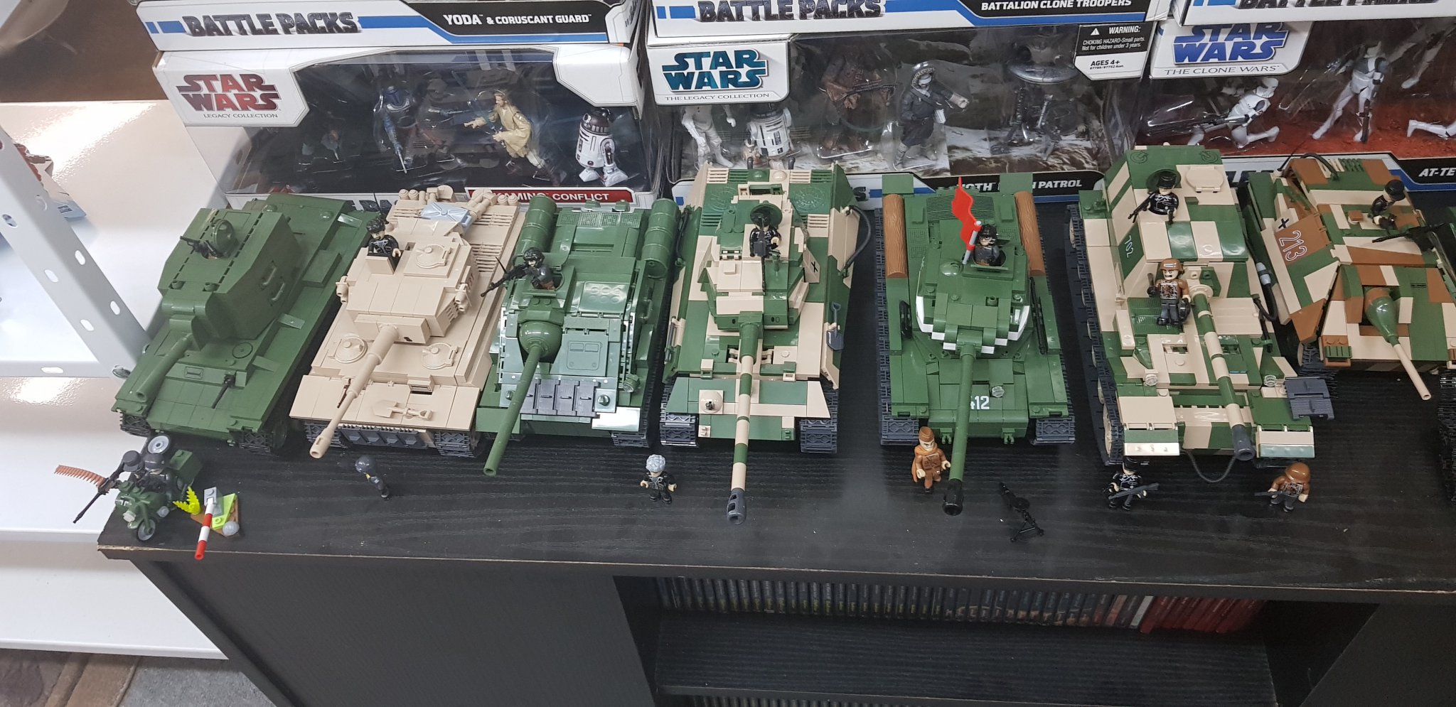 Königstiger,SU-85,Tiger,KW 2