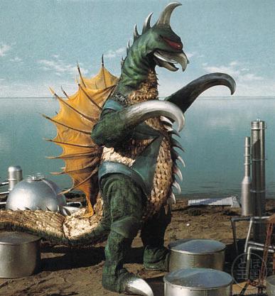 gigan1.JPG