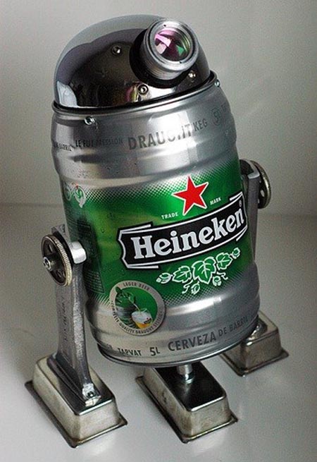 heineken_star_wars_r2_d2_robot_3.jpg