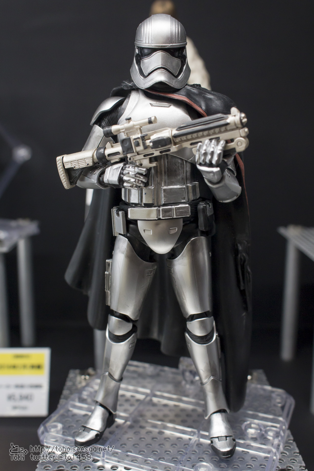 SH-Figuarts-Star-Wars-Akiba-006.jpg