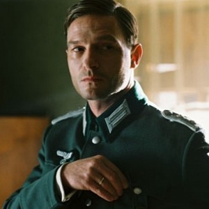 Thomas_Kretschmann_680-300x300.jpg
