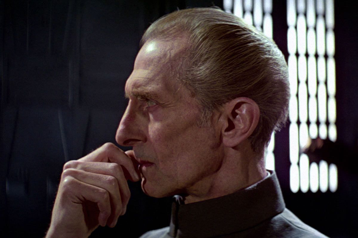 star-wars-peter-cushing-grand-moff-tarkin.jpg