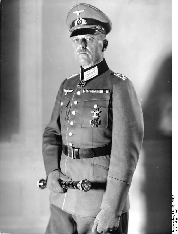 Bundesarchiv_Bild_183-L08129__Gerd_v__Rundstedt.jpg