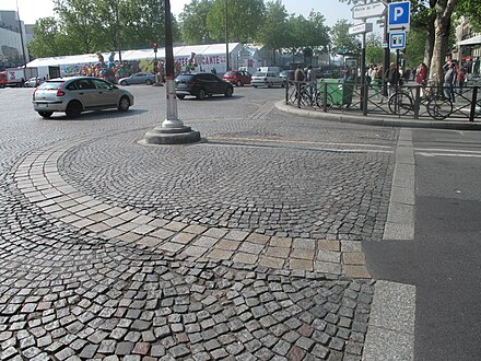 440px-Traces_la_Bastille.jpg