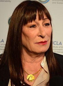 220px-Anjelica_Huston_March_21%2C_2014_(cropped).jpg